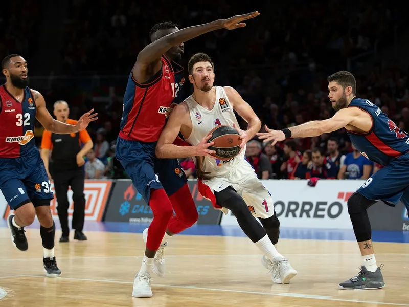 El CSKA vuelve a recuperar el factor cancha frente al Kirolbet Baskonia (77-84)