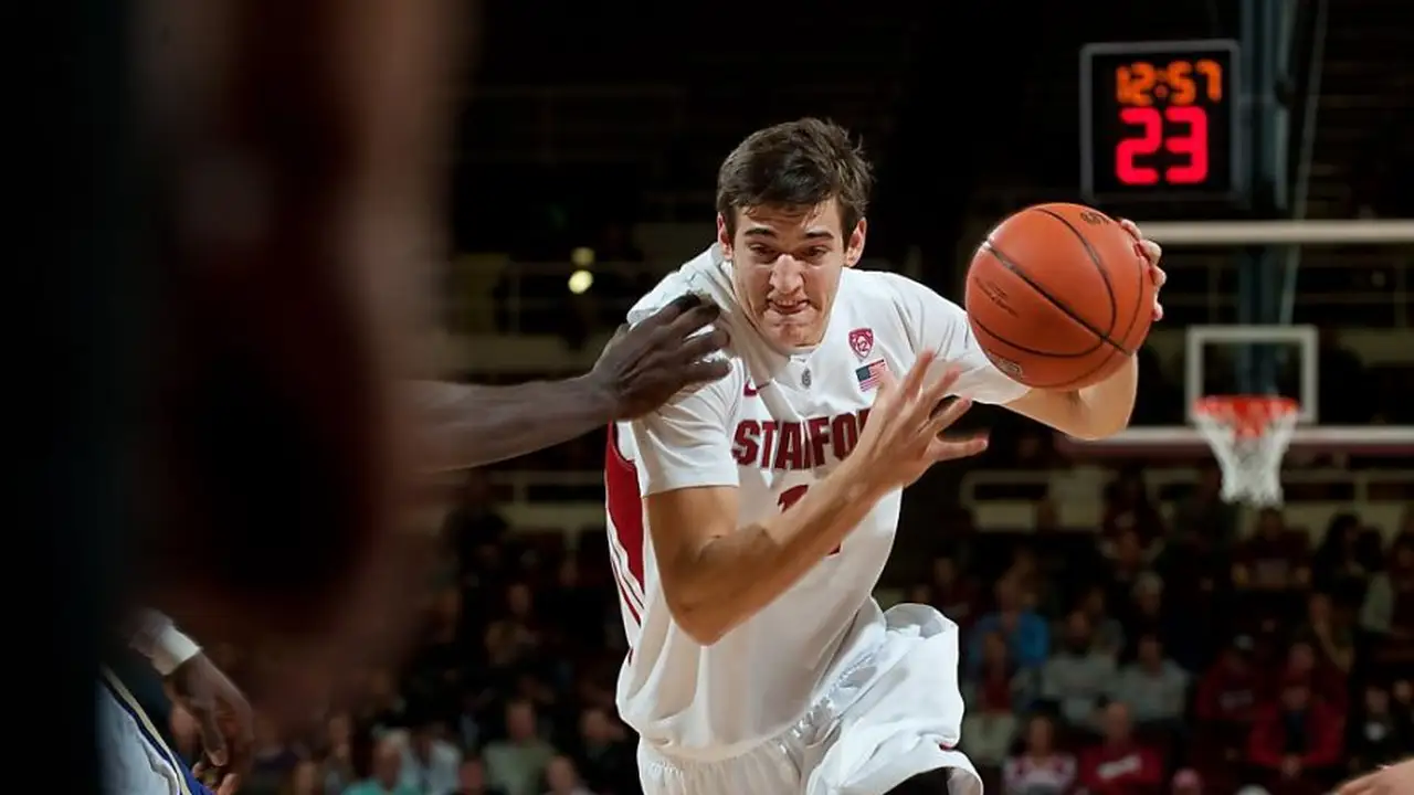 Conoce a Rosco Allen, la nueva apuesta NCAA de Rio Natura Monbus