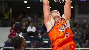 Eurocup (J2): Valencia Basket y Gescrap Bizkaia, con paso firme. Cajasol sigue sin conocer la victoria. Donetsk, en la cuerda floja. Sammy Mejia, MVP. Jimmy Baron pasea su muñeca por Europa