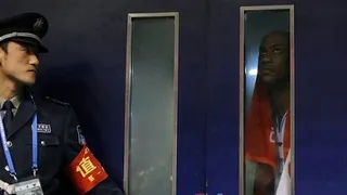 El extraño mundo de Stephon Marbury: expulsado y … ¡encerrado!