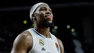 Guerschon Yabusele, de baja por un esguince en la rodilla
