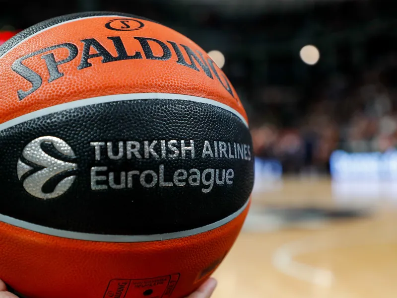 Resultados de hoy viernes en Euroliga: definidos los playoffs