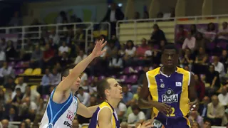 El ACB Isaac López vuelve a la Adecco Oro de la mano de Autocid Ford Burgos