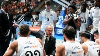 Chus Mateo pone el foco los jóvenes del Real Madrid en ACB: “Para nadie es sorpresa”