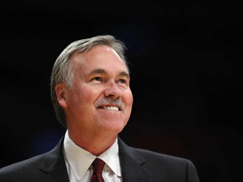 El esquema por bandera, Mike D´Antoni