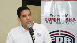 La Federación dominicana prohíbe la figura del agente: ¿medida rompedora o temeraria?