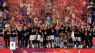 Luca Banchi gana la Supercoppa y se lo agradece a Scariolo