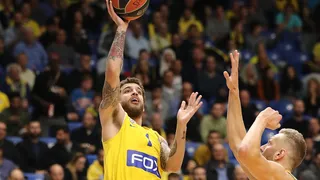 Duro varapalo a un Herbalife inofensivo en Tel Aviv (90-55)