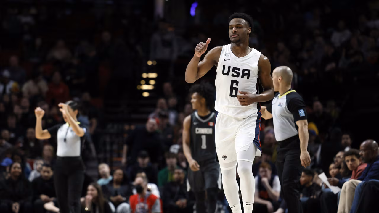 Draft NBA: “Bronny James llenará pabellones de la G League”