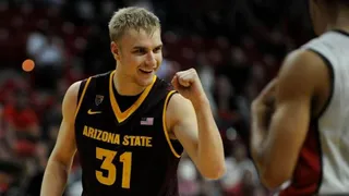 Jonathan Gilling será el “3” alto del Breogán. Dani Lorenzo, un año más en Araberri