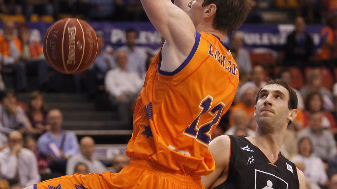 Valencia Basket convierte el sueño del CAI en pesadilla (80-42)