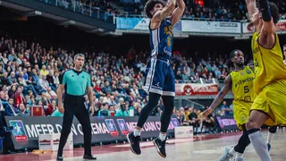 UCAM Murcia tendrá que remontar 8 puntos tras una horrible primera parte (75-67)