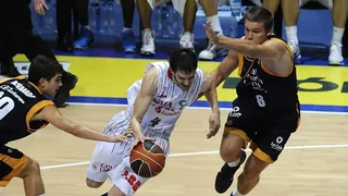 Caja Laboral sufre para arrancar el primer punto de su serie ante el siempre combativo Gran Canaria (86-82)