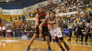 Liga de las Américas: Flamengo y Pioneros, a la siguiente fase. Walter Herrmann enorme