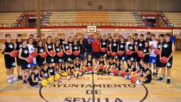 Attack!! Llegó y conquistó Sevilla