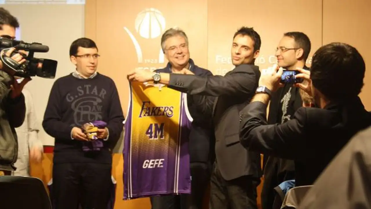 Basquetmaniatic: unido al basket por supervivencia y siguiendo a la familia