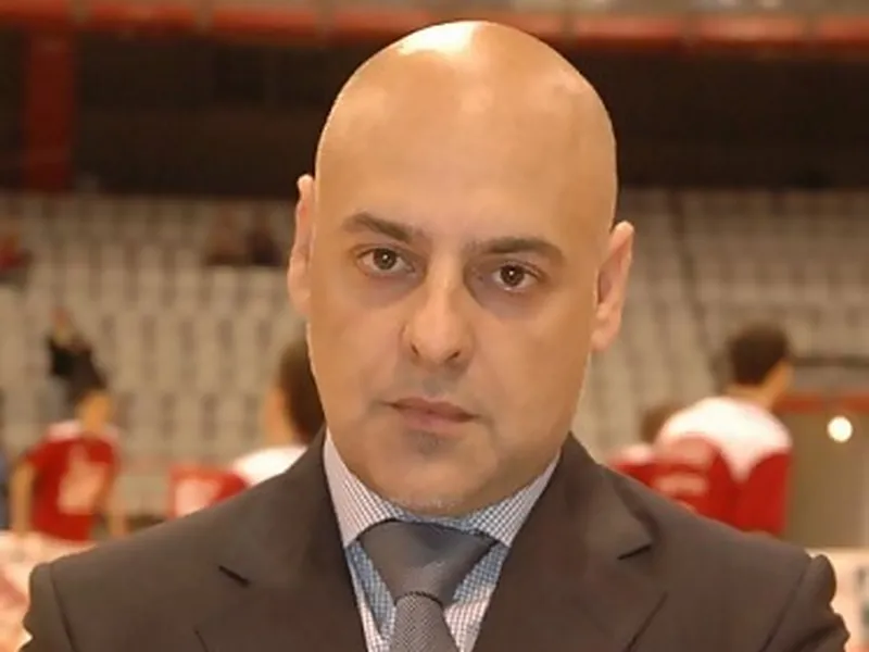 Jorge Elorduy, doble campeón en Paraguay; Olmos, continuará en Cangrejeros