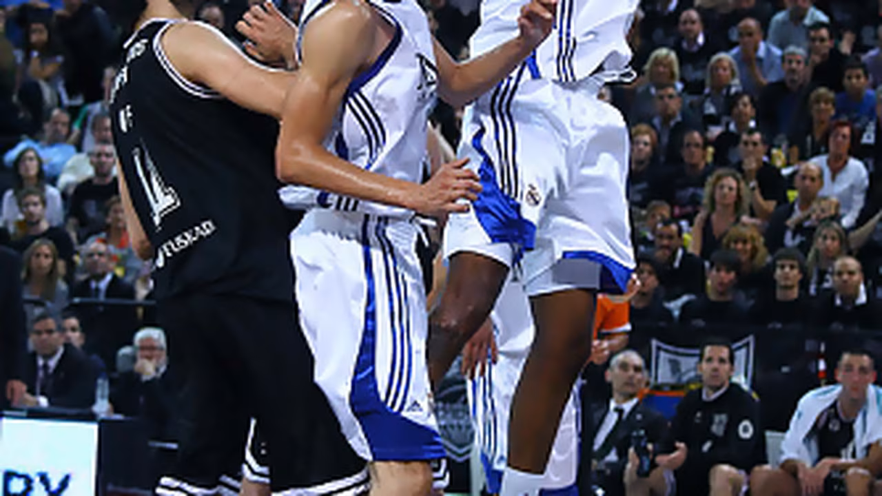 Ya es oficial, D´or Fischer es jugador de Bizkaia Bilbao Basket