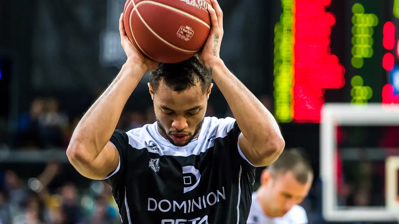 La Senegal de Fisac recluta a Clevin Hannah para el Preolímpico