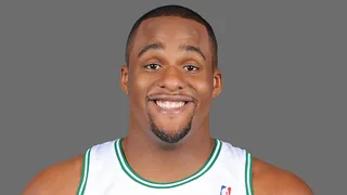 Finales NBA:’Big Baby’ Davis lidera una ‘gran reserva’ en el cuarto partido para empatar las series (89-96)