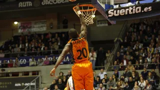Valencia Basket pasa como un ciclón por Santiago (70-102). ¿Alternativa a Barça y Madrid?