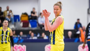 Meesseman, Astou Ndour, Gray. Un Big Three de nombres propios de la Euroleague