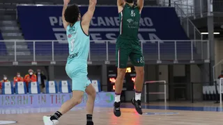 Unicaja gana en Brescia y se coloca líder de su grupo (79-83)