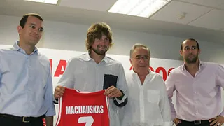 EL-J3 (jueves); Macijauskas no mete triples y aún así es el mejor de Olympiacos