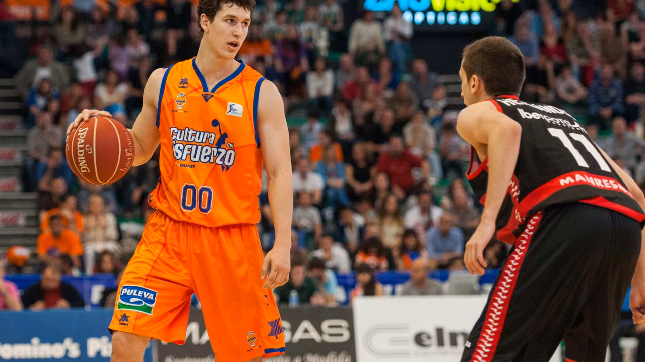 Pieza interesante sale al mercado: Rodrigo San Miguel, adiós a Valencia Basket