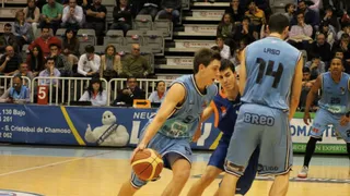 Adrián Chapela seguirá en Breogán. Manzano, rumbo a Francia