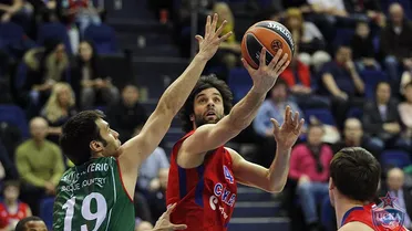 Sergio Rodríguez y Teodosic despliegan su magia. Olimpiacos gana a Efes