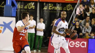 Monbus Obradoiro sale del último puesto a costa de BAXI Manresa (79-85)