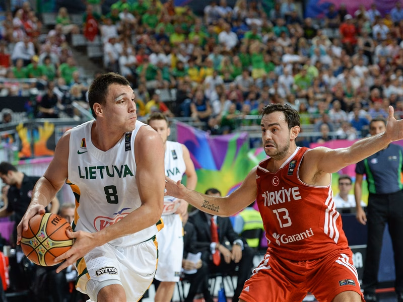 Lituania estará en semifinales tras ganar a una desacertada Turquía (73-61)