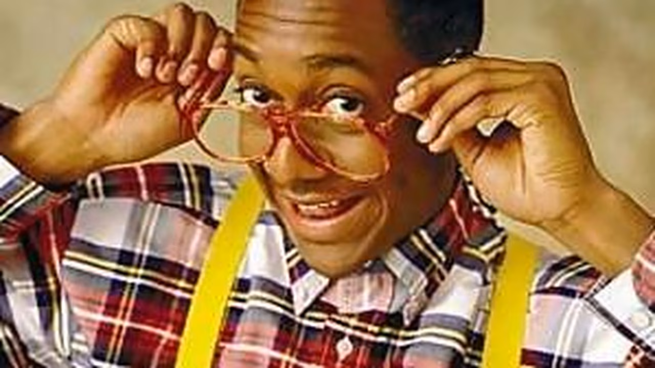 Steve Urkel ficha por la NBA… en 2004