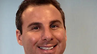 Dr. David Perna – Quiropráctico en Brooklyn