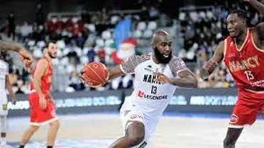 Jonathan Kasibabu se incorpora finalmente al Zunder Palencia.