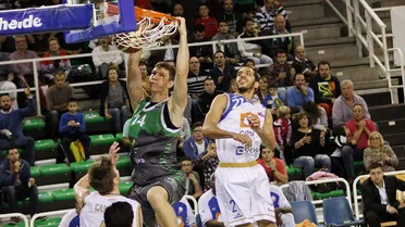 Cáceres vence con épica y prórroga. Palencia y Melilla suman triunfos de prestigio