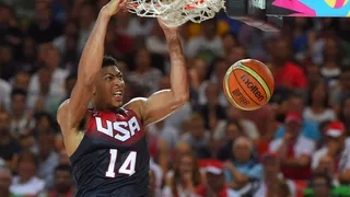 Davis devora a los Warriors y Pelicans superan a OKC; histórico debut de Bhullar