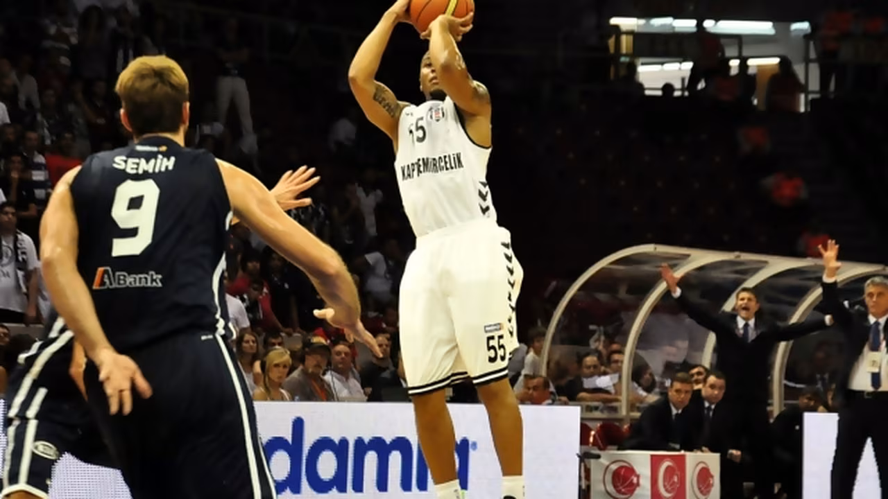 Interés de Milán por Jerrells; Logan, a Berlin. Galatasaray se refuerza con Erceg