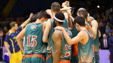 Treinta años de orgullo cajista