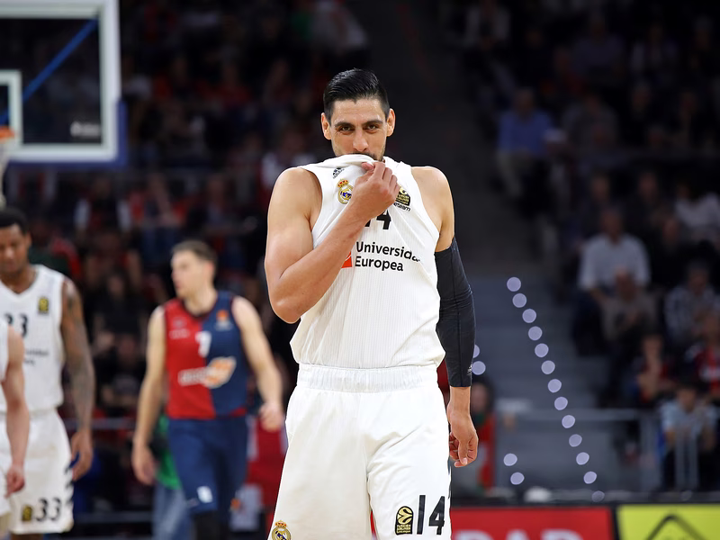 Gustavo Ayón: “Quiero ir a la NBA; es un deseo personal y familiar”