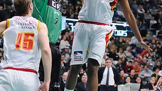 El CB Granada aprovecha los 52 tiros fallados por el DKV Joventut