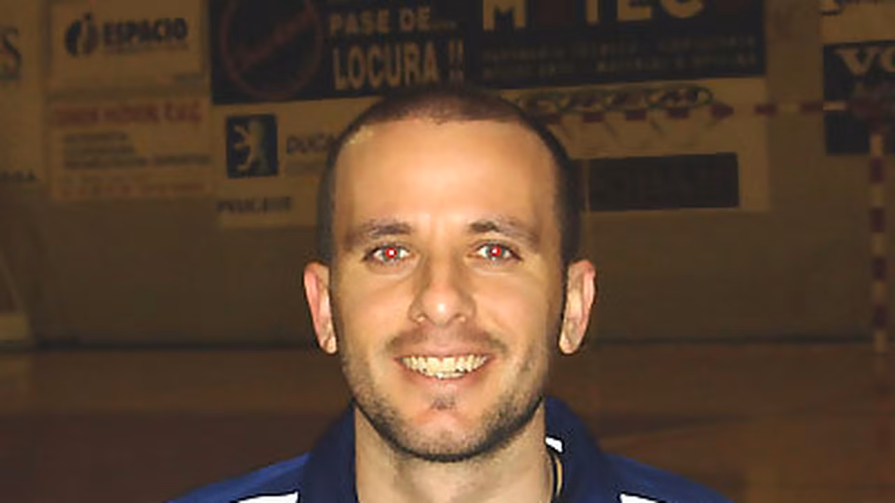Víctor Rubio continuará dirigiendo al Aguas de Valencia Gandia Básquet