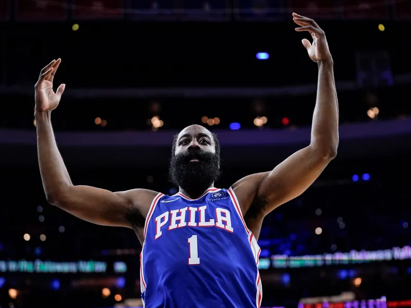 Harden da el golpe: ejecuta su opción de jugador pero ¡Para irse de los Sixers!