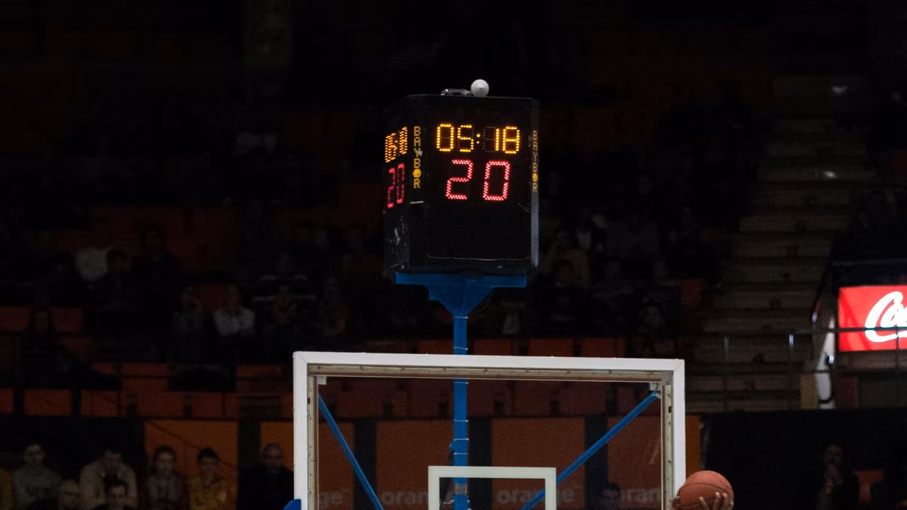 Consecuencias de la batalla de Eurocup: Pietrus,  seis semanas lesionado; Lishchuk, tres