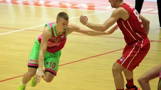 Oficial: Ognjen Jaramaz ficha por San Pablo Burgos y Thomas Schreiner sale