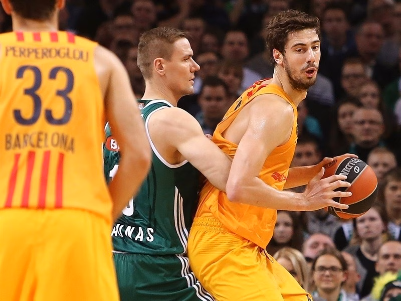 El Barcelona repite historia en Kaunas, con Tomic al mando (78-85)