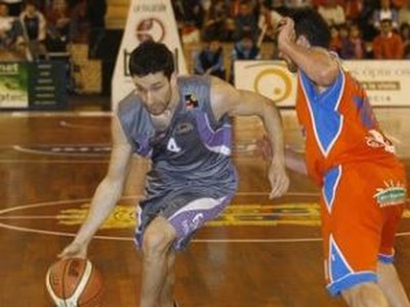 Lan Mobel ISB pesca en la Adecco Oro con el fichaje de Borja Martínez