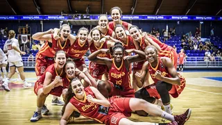 Europeo U20F (1/4): Un buzzer beater de Iris Mbulito mete a España en Semifinales (50-51)