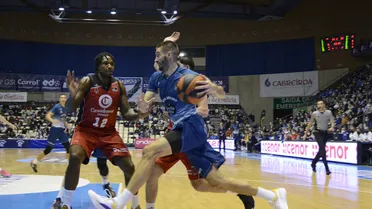 Braydon Hobbs confirma la importancia de los bases